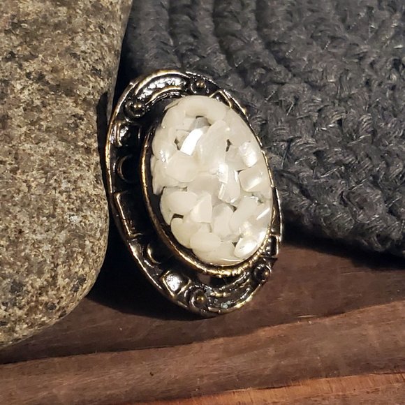 Antique Brass Mother of Pearl Black Resin Domed Cocktail Statement Ring #A2 - Picture 2 of 10